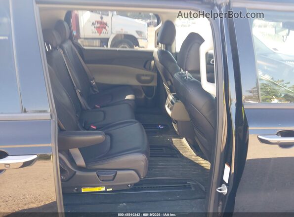KNDNE5K35S6460671 2025 KIA CARNIVAL MPV Black VIN კოდის სტიკერის ხედი