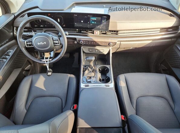 KNDNE5K37T6570980 2026 KIA CARNIVAL Black Vista del salpicadero