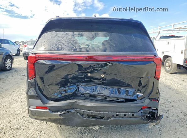KNDNE5KA3T6131953 2026 KIA CARNIVAL Черный Вид сзади