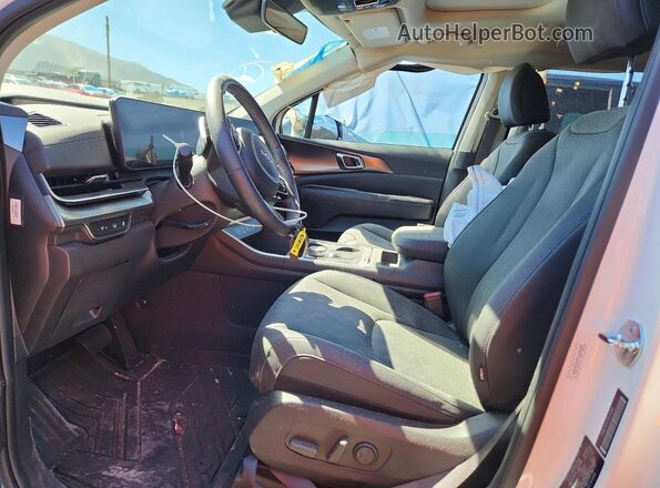 KNDNE5KA9T6144688 2026 KIA CARNIVAL White Front interior view