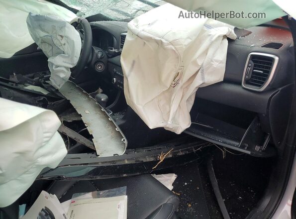 KNDP63AC8L7823617 2020 KIA SPORTAGE Silver Dashboard view