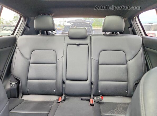 KNDP6CAC1L7649647 2020 KIA SPORTAGE Gray Rear seats view