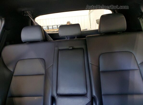 KNDP6CAC2L7681703 2020 KIA SPORTAGE Black Vista de los asientos traseros