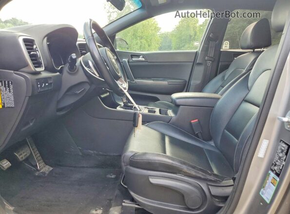 KNDP6CAC2L7779615 2020 KIA SPORTAGE Silver წინა სალონის ხედი