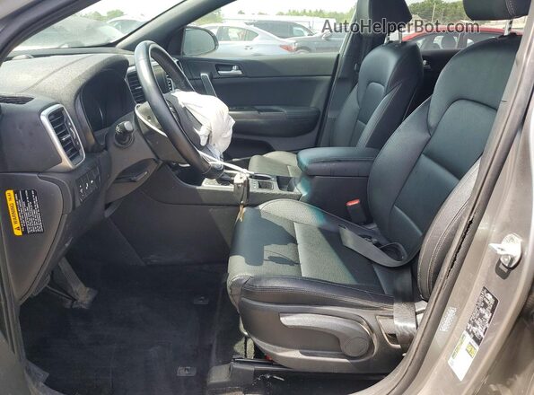 KNDP6CAC5M7878480 2021 KIA SPORTAGE Silver Front interior view