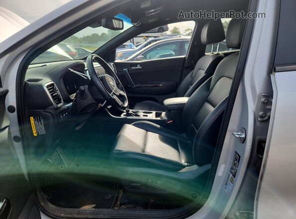 KNDP6CAC9M7860399 2021 KIA SPORTAGE Silver წინა სალონის ხედი