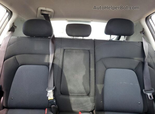 KNDPB3AC6G7810186 2016 KIA SPORTAGE White Rear seats view