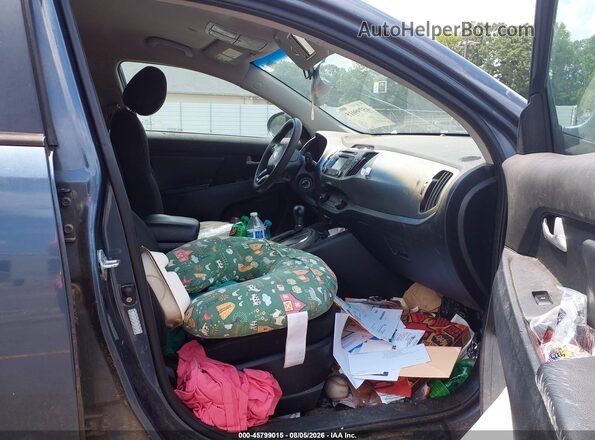 KNDPB3AC8G7825532 2016 KIA SPORTAGE Blue Front interior view