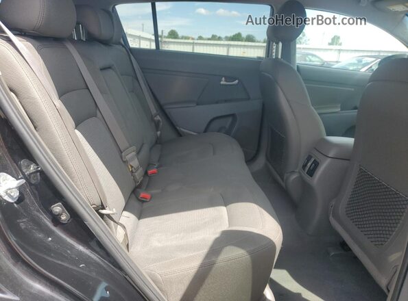 KNDPB3ACXG7869497 2016 KIA SPORTAGE Black Widok wnętrza z tyłu