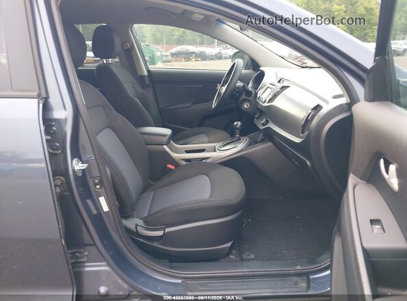 KNDPBCAC0G7873705 2016 KIA SPORTAGE Blue Widok wnętrza z przodu