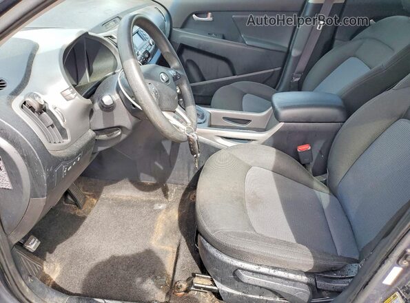KNDPBCAC1G7817885 2016 KIA SPORTAGE Синий Вид салона спереди