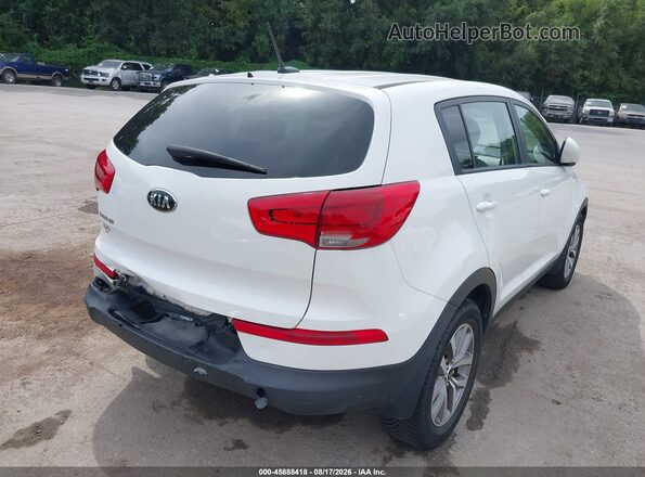 KNDPBCAC3G7852279 2016 KIA SPORTAGE White Rear right
