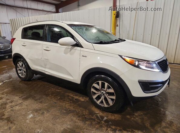 KNDPBCAC5G7874154 2016 KIA SPORTAGE White Front right