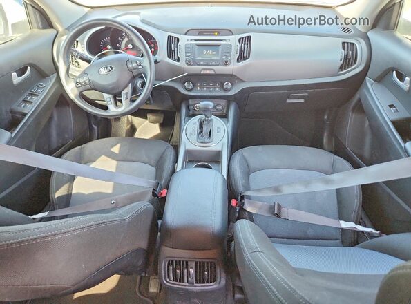 KNDPBCAC7G7797447 2016 KIA SPORTAGE White წინა პანელის ხედი