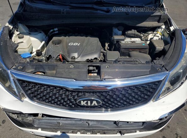 KNDPBCAC9G7824714 2016 KIA SPORTAGE White Vista interior trasera