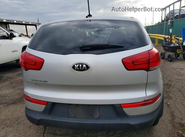 KNDPBCAC9G7869104 2016 KIA SPORTAGE Silver Vista trasera