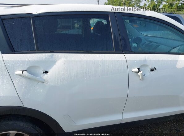 KNDPBCACXG7880404 2016 KIA SPORTAGE White 