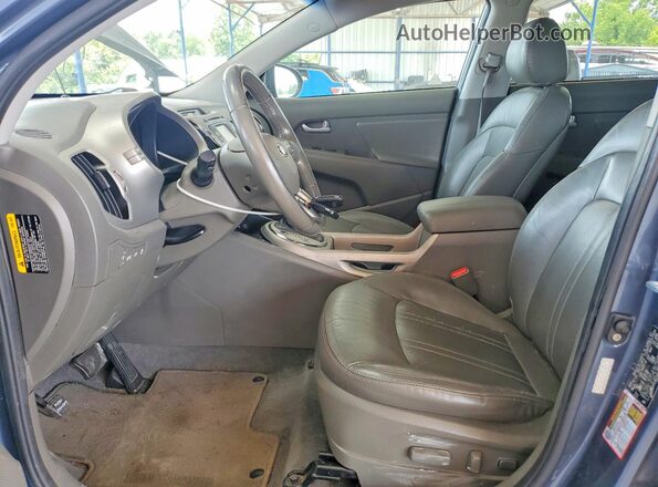 KNDPC3AC3G7874554 2016 KIA SPORTAGE Teal Вид салону спереду