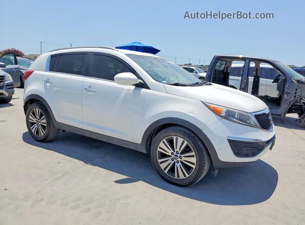 KNDPC3AC6G7863242 2016 KIA SPORTAGE White Front right