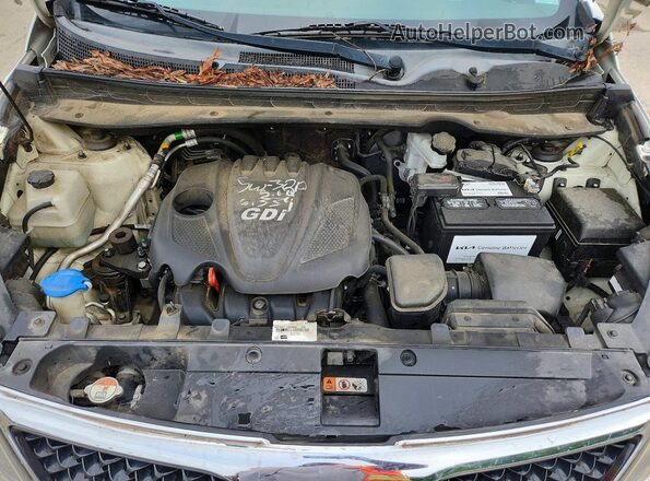 KNDPC3ACXG7815100 2016 KIA SPORTAGE White Вид підкапотного простору