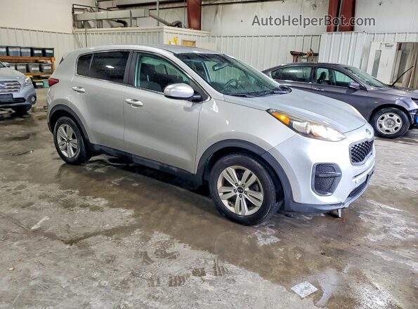 KNDPM3AC0J7386358 2018 KIA SPORTAGE Silver Front right