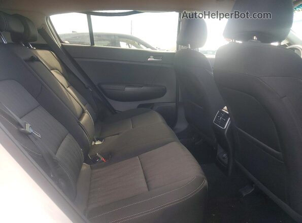 KNDPM3AC1K7590085 2019 KIA SPORTAGE White უკანა სავარძლების ხედი
