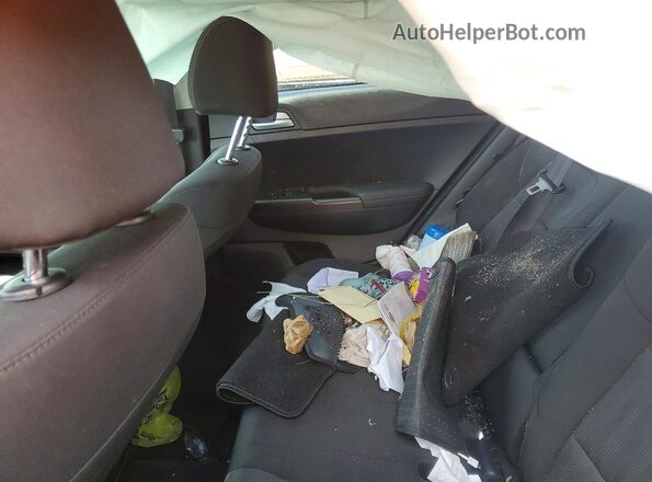 KNDPM3AC1N7956924 2022 KIA SPORTAGE Gray Widok wnętrza z tyłu