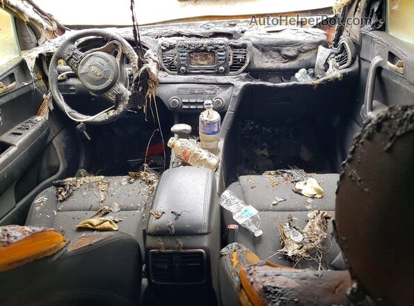 KNDPM3AC2K7542627 2019 KIA SPORTAGE White Առջևի վահանակի տեսք