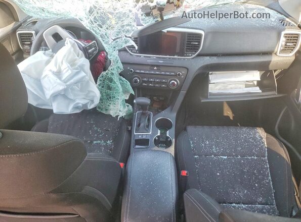 KNDPM3AC2L7779586 2020 KIA SPORTAGE Красный Вид панели приборов
