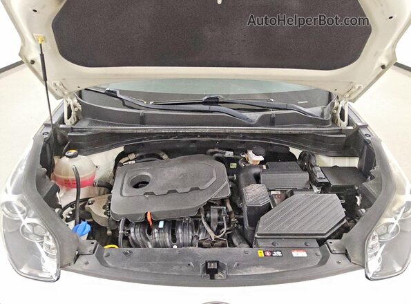 KNDPM3AC2M7927267 2021 KIA SPORTAGE White ძრავის განყოფილების ხედი