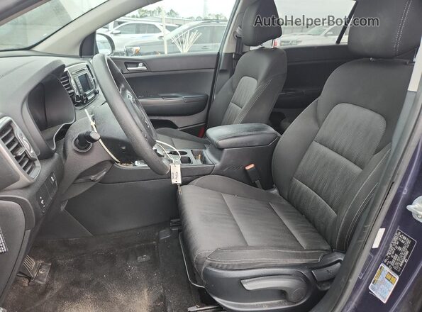 KNDPM3AC3H7240983 2017 KIA SPORTAGE Blue Front interior view