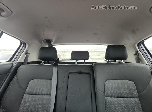 KNDPM3AC3H7240983 2017 KIA SPORTAGE Blue Rear seats view