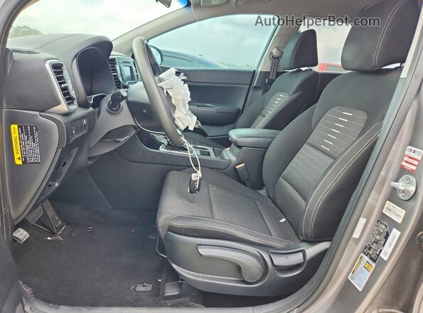 KNDPM3AC3J7308026 2018 KIA SPORTAGE Gray Вид салону спереду