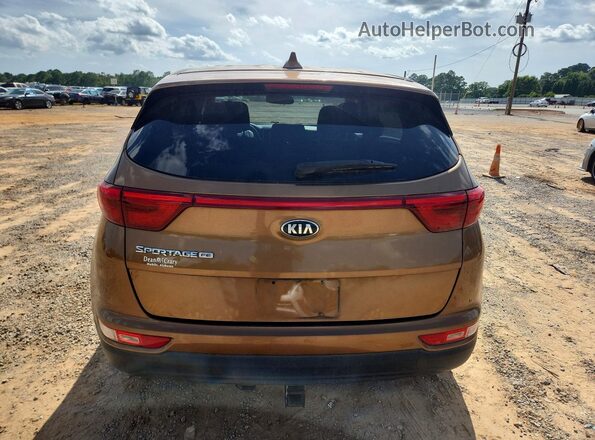 KNDPM3AC4H7087689 2017 KIA SPORTAGE Gold Rear view