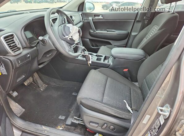 KNDPM3AC4J7474748 2018 KIA SPORTAGE Tan წინა სალონის ხედი