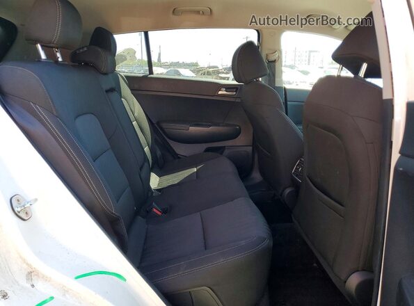 KNDPM3AC4N7994034 2022 KIA SPORTAGE White Вид задньої частини салону