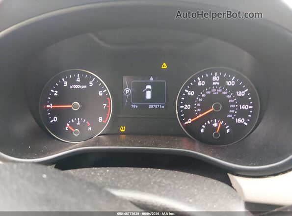 KNDPM3AC5J7458560 2018 KIA SPORTAGE Красный Вид задних сидений