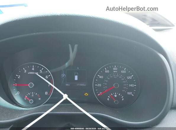 KNDPM3AC6H7106890 2017 KIA SPORTAGE Silver Rear seats view