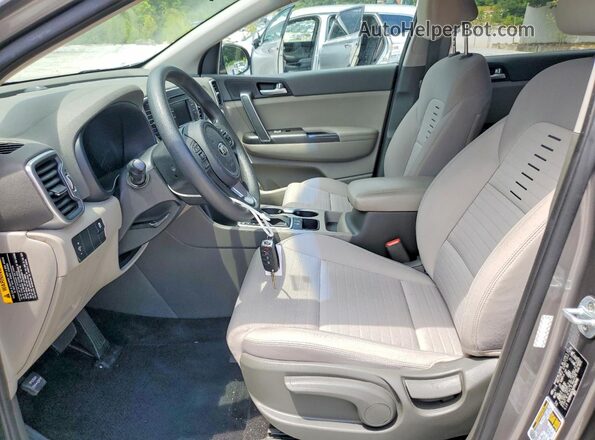 KNDPM3AC6J7342946 2018 KIA SPORTAGE Gray Вид салону спереду