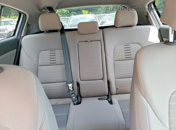 KNDPM3AC6J7342946 2018 KIA SPORTAGE Gray Вид задніх сидінь