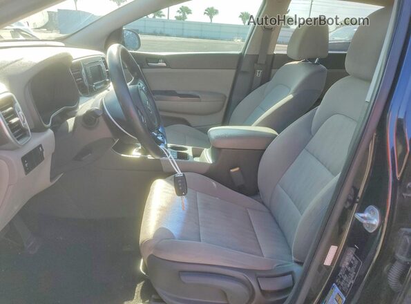 KNDPM3AC7H7152776 2017 KIA SPORTAGE Black Front interior view