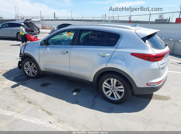 KNDPM3AC8J7391291 2018 KIA SPORTAGE Серебряный Задняя левая четверть
