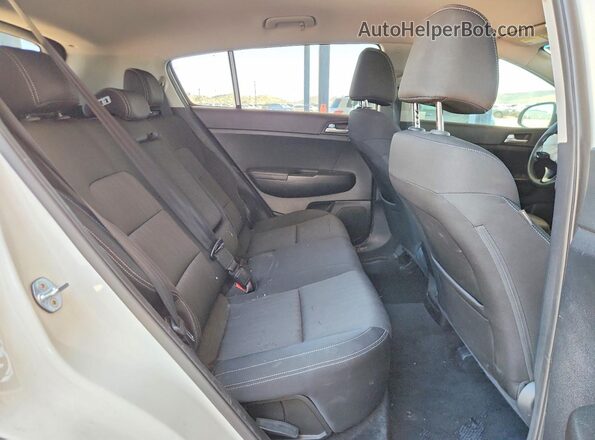 KNDPM3AC9H7220298 2017 KIA SPORTAGE White Vista interior trasera