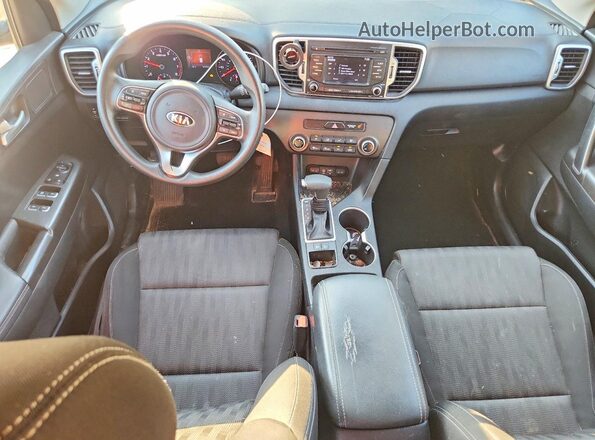 KNDPM3AC9H7276435 2017 KIA SPORTAGE Brown Vista del salpicadero