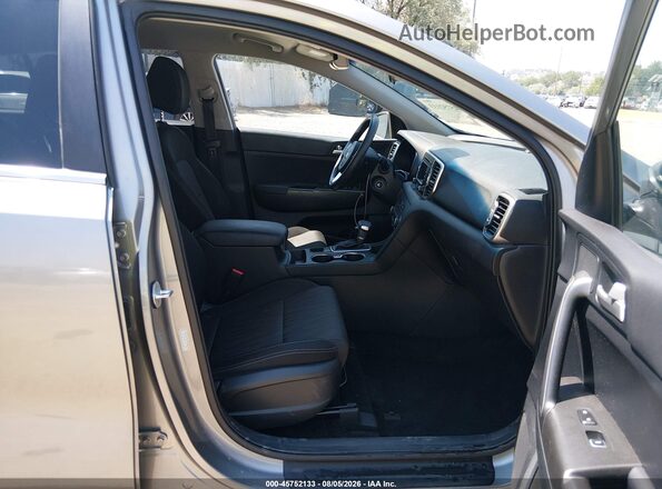 KNDPM3AC9K7612849 2019 KIA SPORTAGE Silver Widok wnętrza z przodu