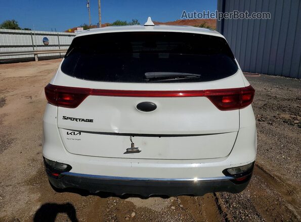 KNDPM3AC9N7996250 2022 KIA SPORTAGE White Rear view