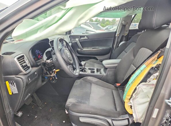 KNDPM3ACXH7210654 2017 KIA SPORTAGE Gray Widok wnętrza z przodu