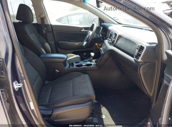 KNDPM3ACXH7232525 2017 KIA SPORTAGE Gray Вид салону спереду
