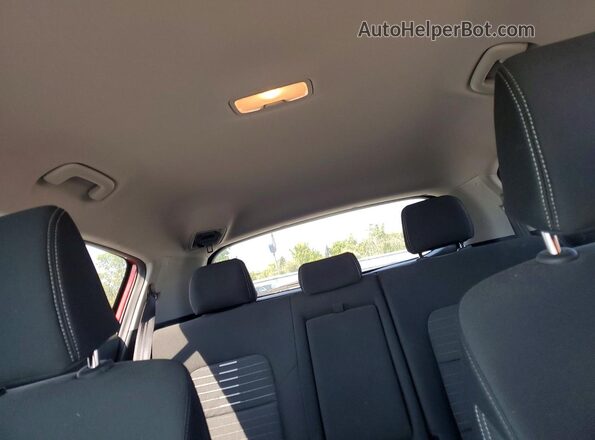 KNDPM3ACXK7591414 2019 KIA SPORTAGE Red Widok tylnych siedzeń