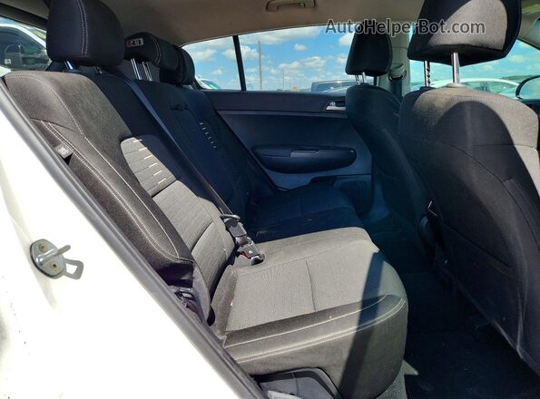 KNDPM3ACXL7640208 2020 KIA SPORTAGE White Widok wnętrza z tyłu